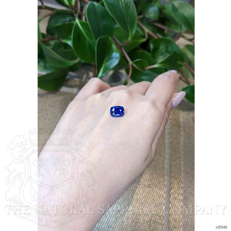 3.01 Ct. Blue Sapphire from Ceylon (Sri Lanka)