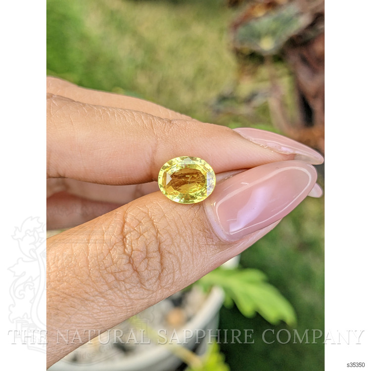2.65 Ct. Yellow Sapphire from Ceylon (Sri Lanka)