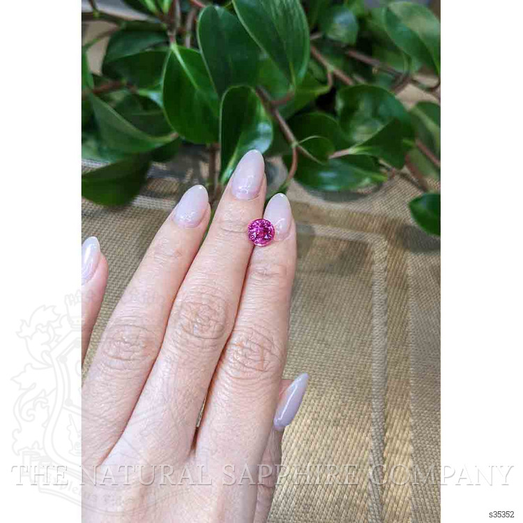 3.03 Ct. Pink Sapphire from Ceylon (Sri Lanka)