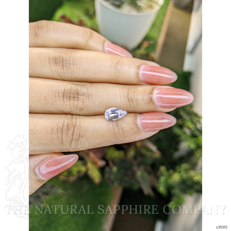 1.87 Ct. Violet Sapphire from Ceylon (Sri Lanka)