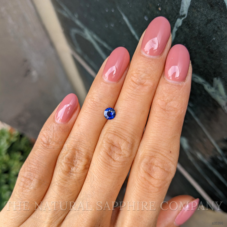 0.48 Ct. Blue Sapphire from Ceylon (Sri Lanka)