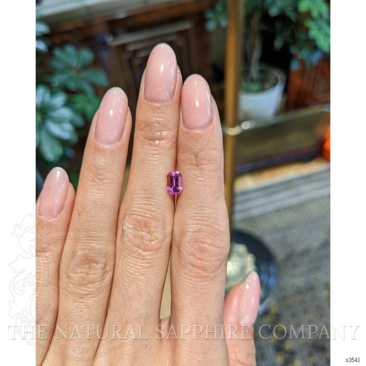 1.12 Ct. Pink Sapphire from Ceylon (Sri Lanka)