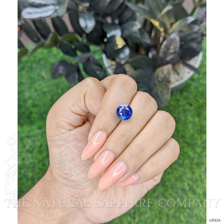 5.01 Ct. Blue Sapphire from Ceylon (Sri Lanka)
