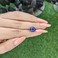 4.62 Ct. Blue Sapphire from Madagascar Life Style