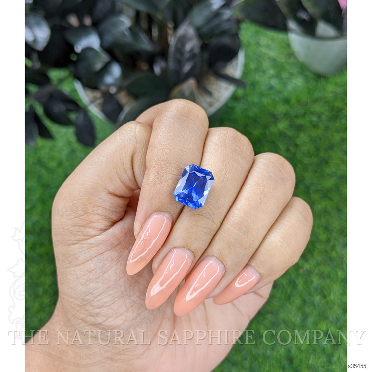 6.54 Ct. Blue Sapphire from Ceylon (Sri Lanka)