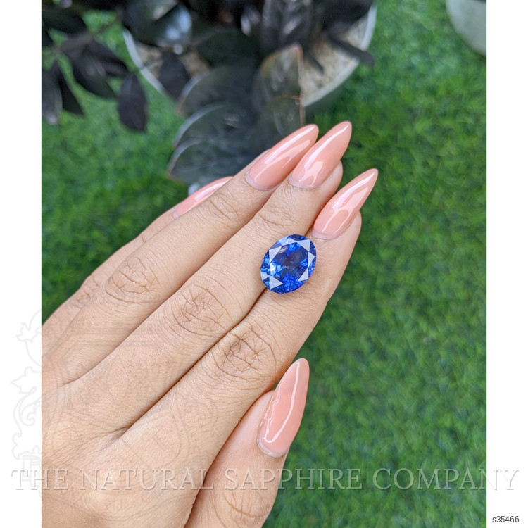 11.44 Ct. Blue Sapphire from Ceylon (Sri Lanka)