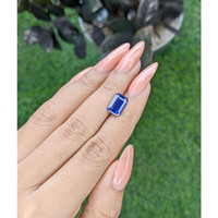 3.04 Ct. Blue Sapphire from Ceylon (Sri Lanka) Life Style