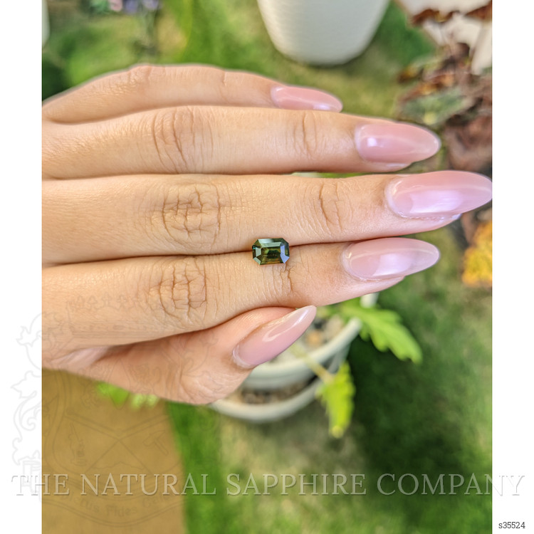 1.23 Ct. Bi Color / Parti Sapphire from Madagascar