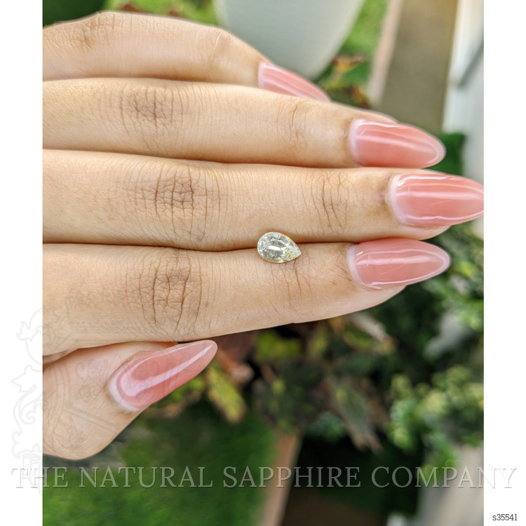 1.07 Ct. Yellow Sapphire from Ceylon (Sri Lanka)