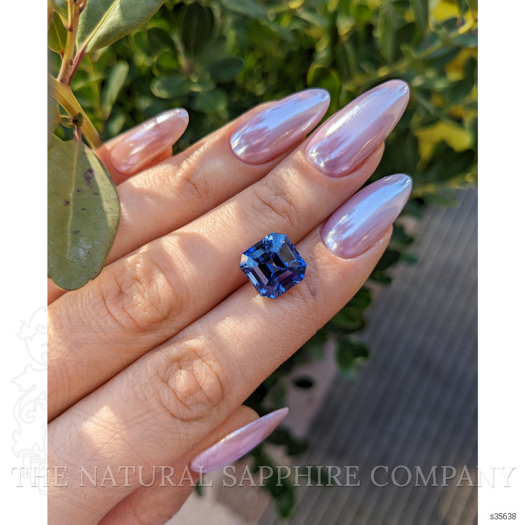 9.02 Ct. Blue Sapphire from Ceylon (Sri Lanka)