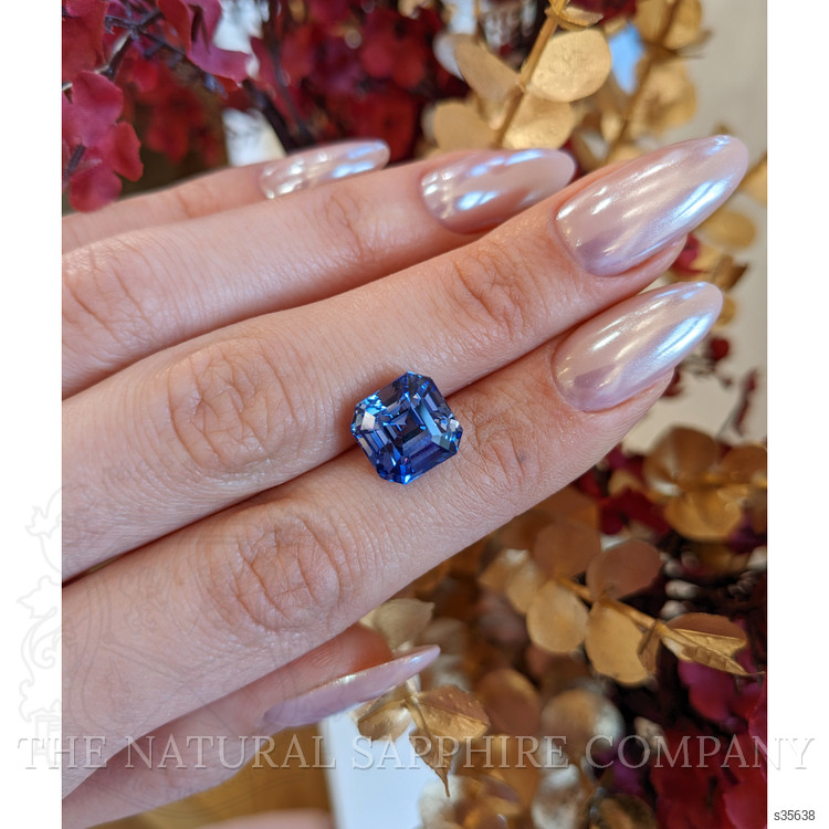 9.02 Ct. Blue Sapphire from Ceylon (Sri Lanka)