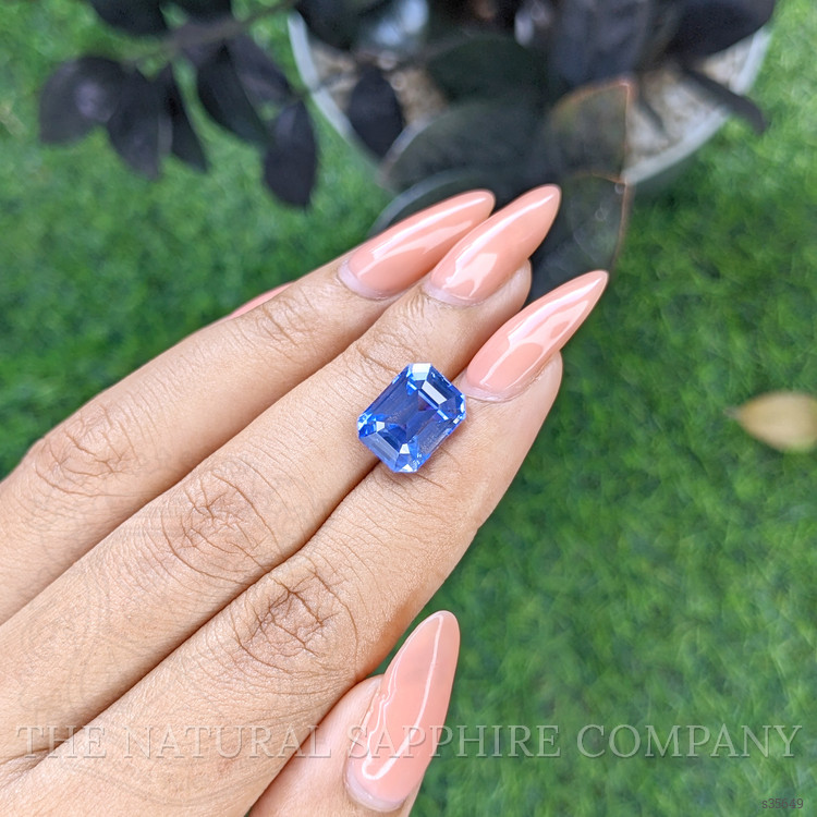 7.58 Ct. Blue Sapphire from Ceylon (Sri Lanka)
