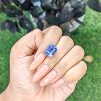 7.58 Ct. Blue Sapphire from Ceylon (Sri Lanka) Life Style