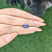2.06 Ct. Blue Sapphire from Ceylon (Sri Lanka) Life Style
