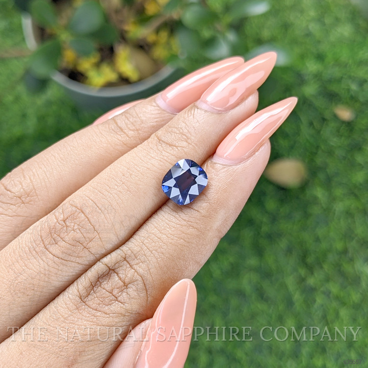 3.54 Ct. Color Change Sapphire from Ceylon (Sri Lanka)