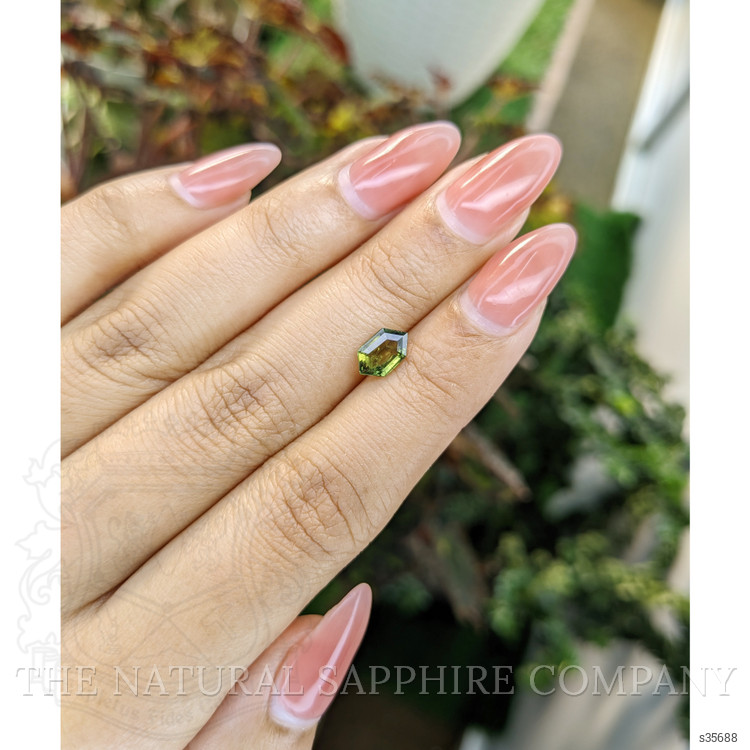 1.09 Ct. Yellowish Green Sapphire from Madagascar