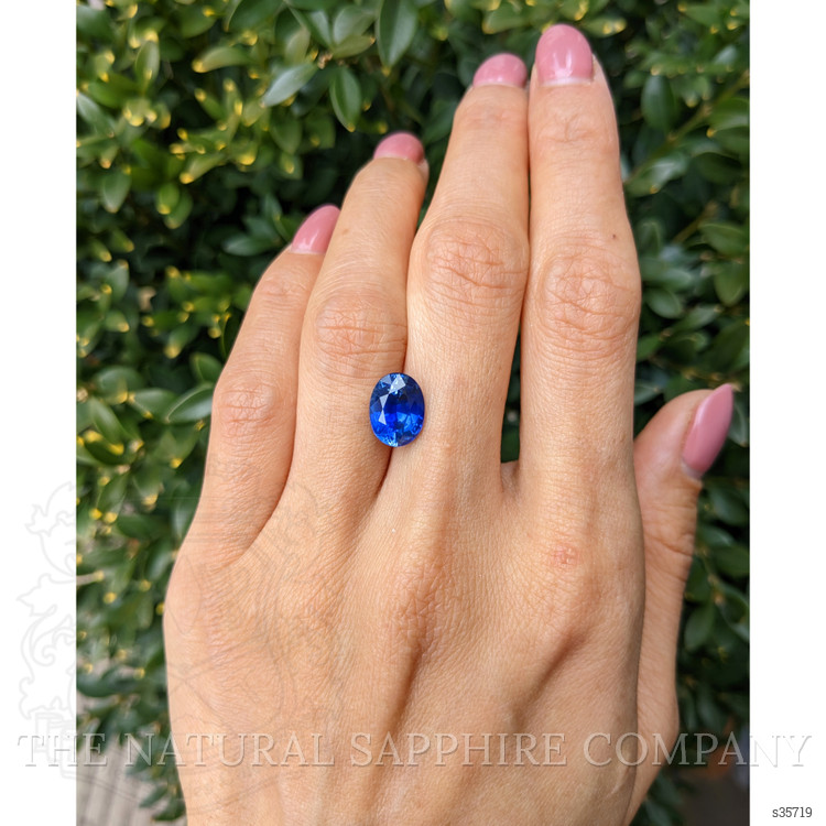 4.04 Ct. Blue Sapphire from Ceylon (Sri Lanka)