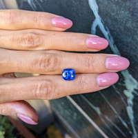 3.70 Ct. Blue Sapphire from Ceylon (Sri Lanka) Life Style
