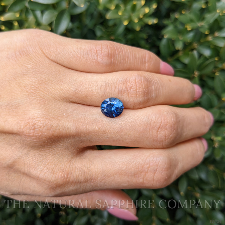 2.96 Ct. Greenish Blue Sapphire from Ceylon (Sri Lanka)