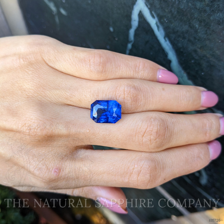 9.08 Ct. Blue Sapphire from Ceylon (Sri Lanka)