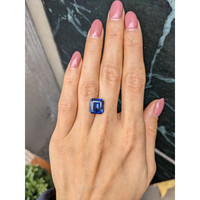 7.31 Ct. Blue Sapphire from Ceylon (Sri Lanka) Life Style