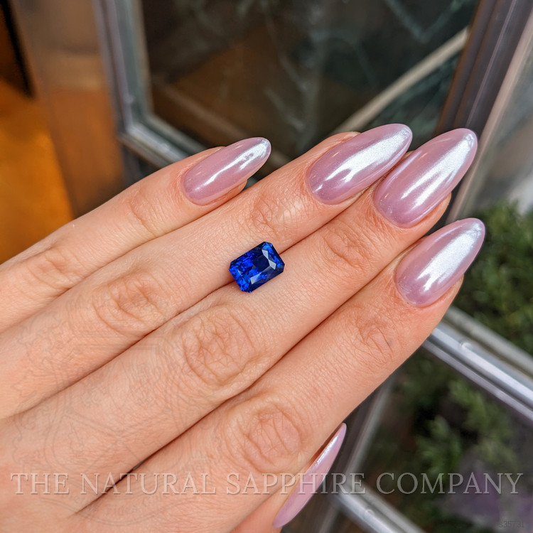 4.07 Ct. Blue Sapphire from Ceylon (Sri Lanka)
