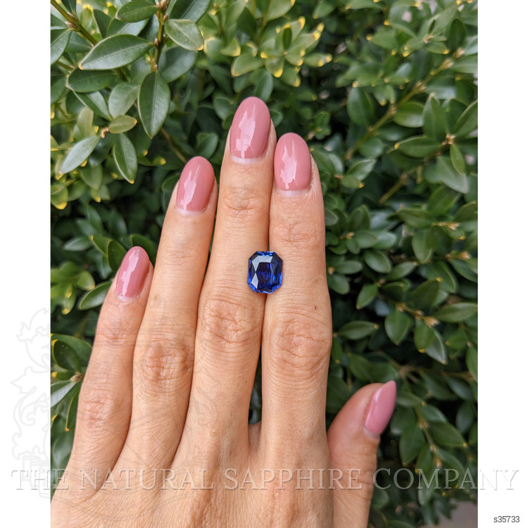 4.21 Ct. Blue Sapphire from Ceylon (Sri Lanka)