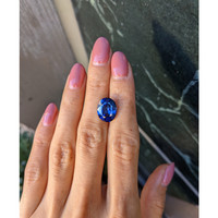 6.97 Ct. Blue Sapphire from Ceylon (Sri Lanka) Life Style
