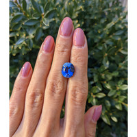 5.76 Ct. Blue Sapphire from Ceylon (Sri Lanka) Life Style