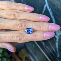 4.10 Ct. Blue Sapphire from Ceylon (Sri Lanka) Life Style