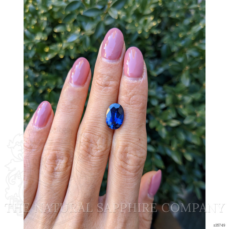 4.21 Ct. Blue Sapphire from Ceylon (Sri Lanka)