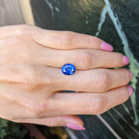 4.19 Ct. Blue Sapphire from Ceylon (Sri Lanka) Life Style
