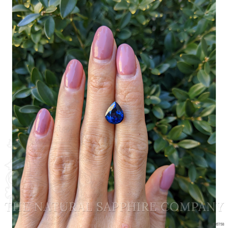 4.06 Ct. Blue Sapphire from Ceylon (Sri Lanka)