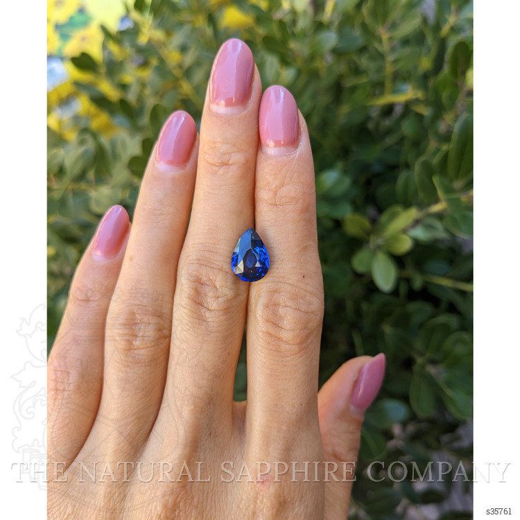 3.98 Ct. Blue Sapphire from Ceylon (Sri Lanka)