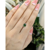1.31 Ct. Yellowish Green Sapphire from Madagascar Life Style