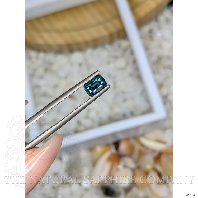 1.04 Ct. Greenish Blue Sapphire from Madagascar