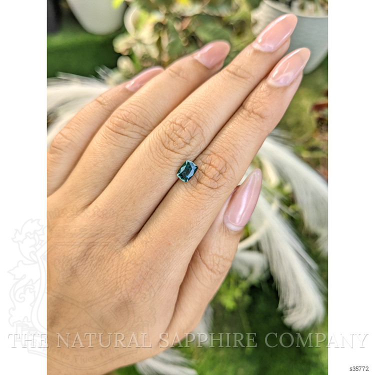 1.04 Ct. Greenish Blue Sapphire from Madagascar