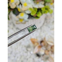 1.01 Ct. Yellowish Green Sapphire from Madagascar Life Style