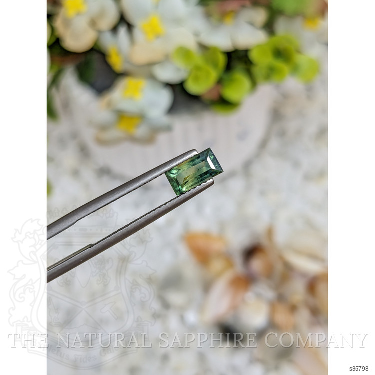 1.01 Ct. Yellowish Green Sapphire from Madagascar