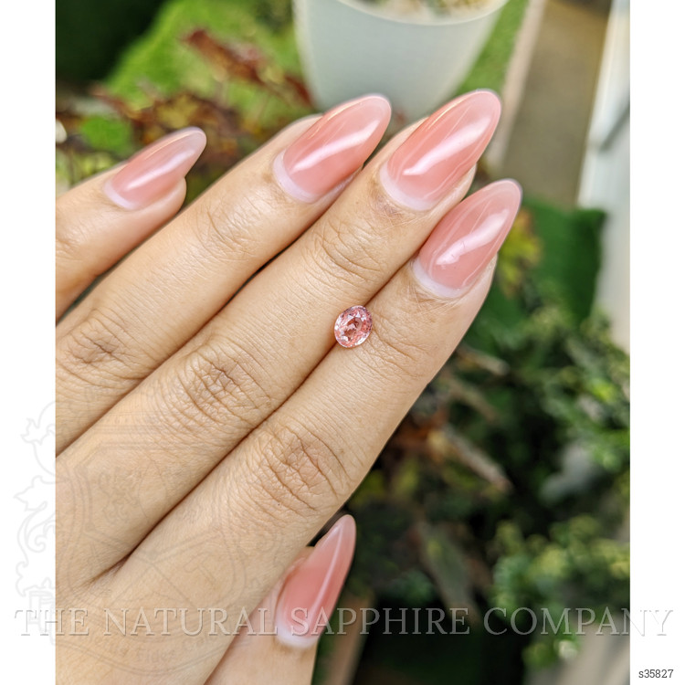 1.02 Ct. Padparadscha Sapphire from Ceylon (Sri Lanka)