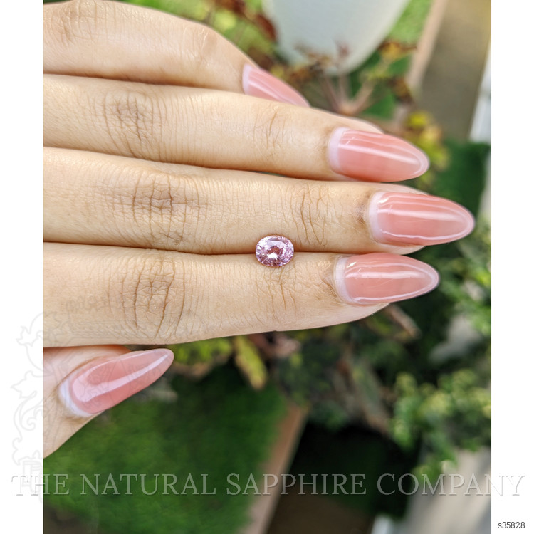 1.03 Ct. Pink Sapphire from Ceylon (Sri Lanka)