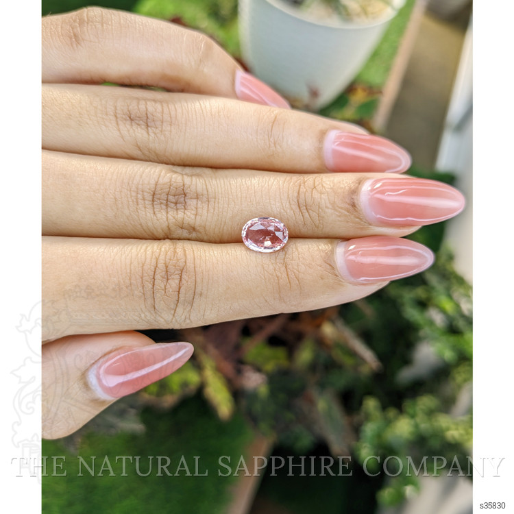 1.80 Ct. Padparadscha Sapphire from Ceylon (Sri Lanka)