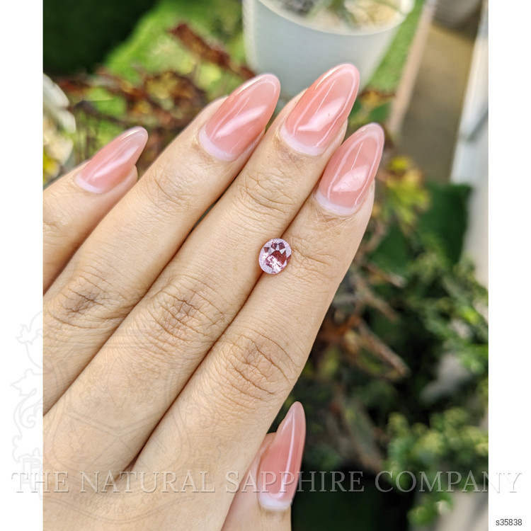 1.49 Ct. Padparadscha Sapphire from Ceylon (Sri Lanka)