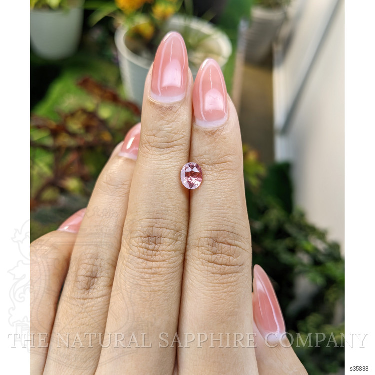 1.49 Ct. Padparadscha Sapphire from Ceylon (Sri Lanka)