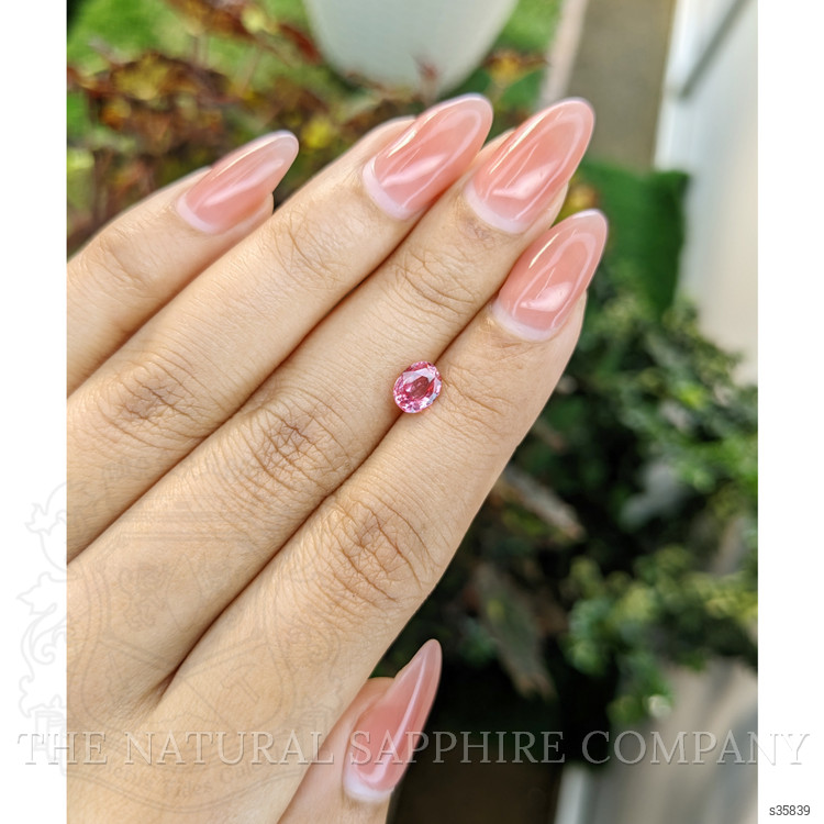 1.01 Ct. Reddish Pink Sapphire from Ceylon (Sri Lanka)