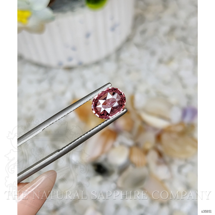 1.85 Ct. Padparadscha Sapphire from Ceylon (Sri Lanka)