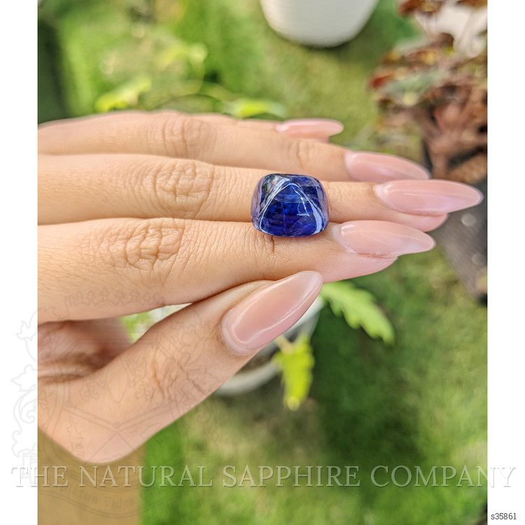 19.50 Ct. Blue Cabochon Sapphire from Ceylon (Sri Lanka)