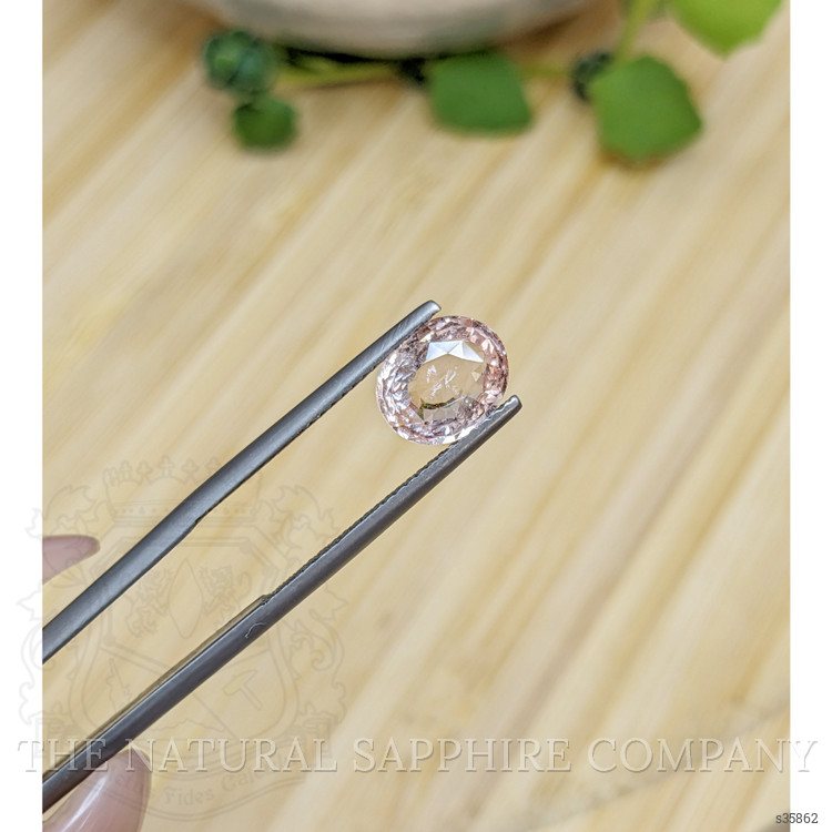2.00 Ct. Peach Sapphire from Ceylon (Sri Lanka)