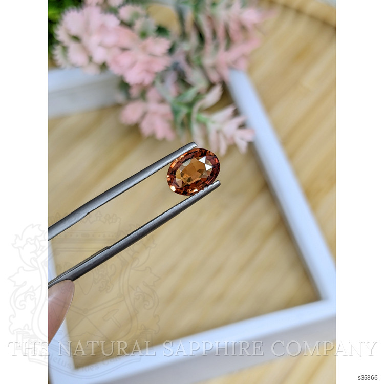 1.57 Ct. Reddish Orange Sapphire from Ceylon (Sri Lanka)