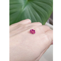 2.07 Ct. Pink Sapphire from Mozambique Life Style